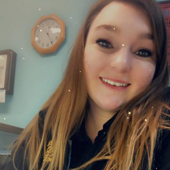 Meet your Posher, Alicia - Picture 1 of 1